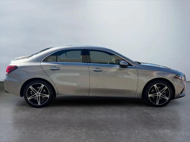 2019 Mercedes-Benz A 220 4MATIC