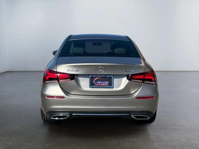 2019 Mercedes-Benz A 220 4MATIC