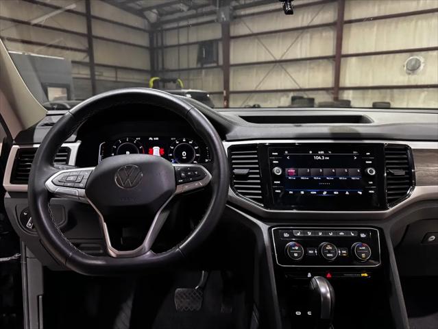 2022 Volkswagen Atlas 2.0T SE w/Technology