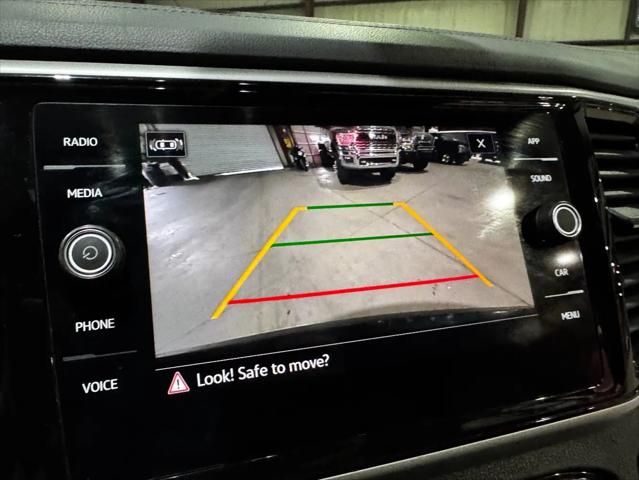 2022 Volkswagen Atlas 2.0T SE w/Technology