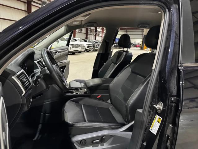 2022 Volkswagen Atlas 2.0T SE w/Technology