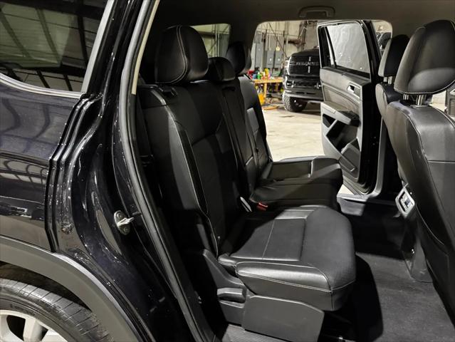 2022 Volkswagen Atlas 2.0T SE w/Technology