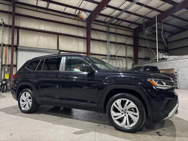 2022 Volkswagen Atlas 2.0T SE w/Technology