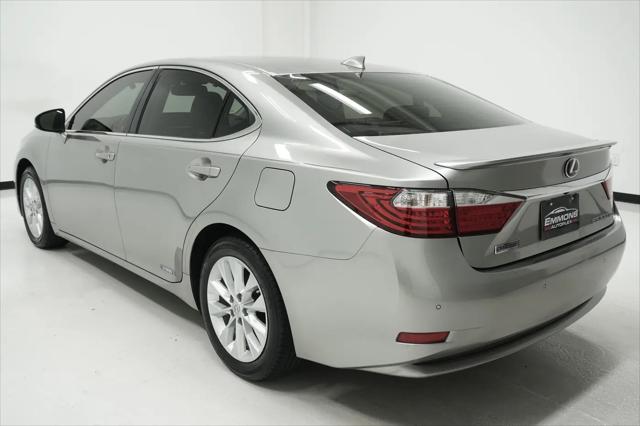 2015 Lexus ES 300h ES 300h