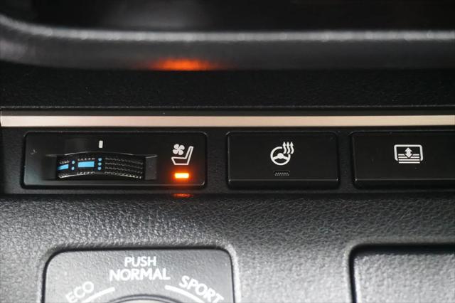 2015 Lexus ES 300h ES 300h