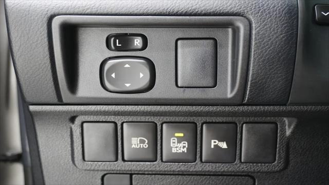 2015 Lexus ES 300h ES 300h