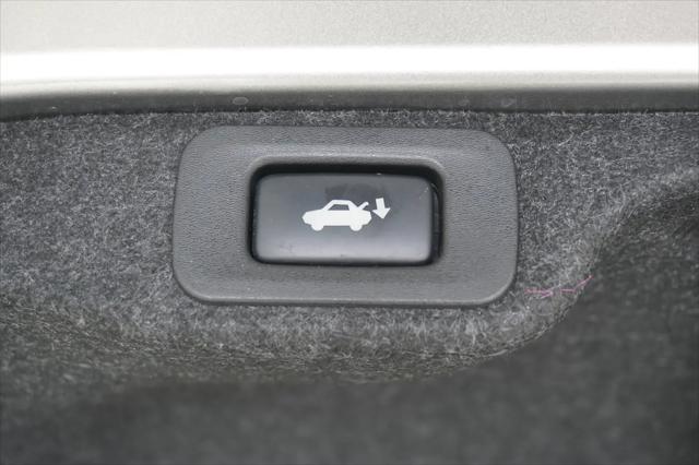 2015 Lexus ES 300h ES 300h