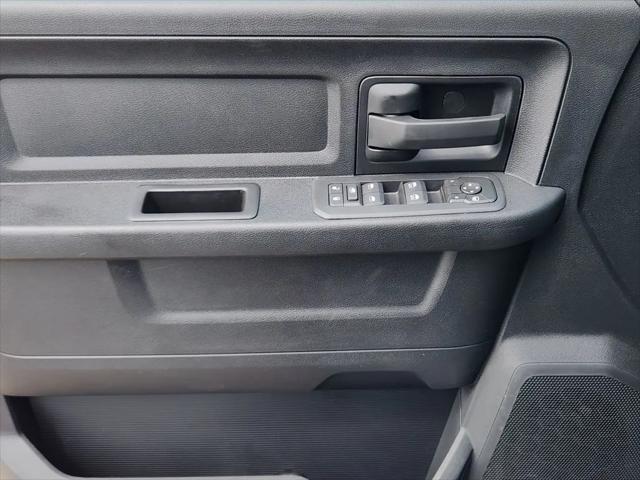 2026 Ram 3500 Tradesman Crew Cab 4x4 8' Box