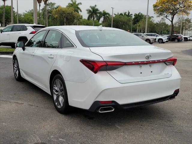 2019 Toyota Avalon XLE
