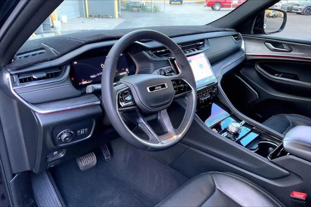 2023 Jeep Grand Cherokee Overland 4x4
