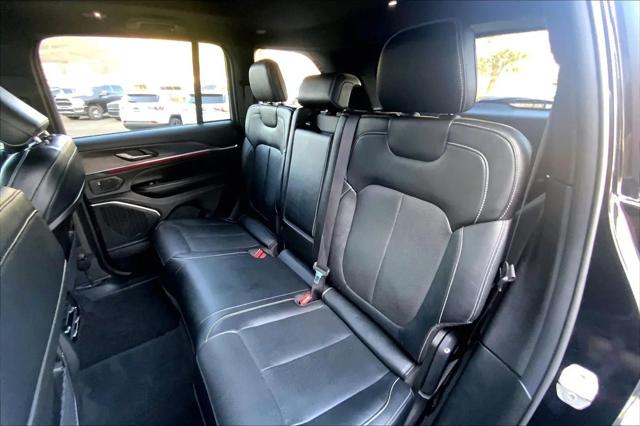 2023 Jeep Grand Cherokee Overland 4x4