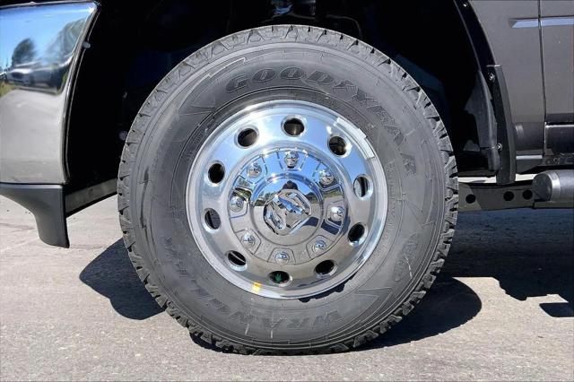 2026 Ram 3500 Tradesman Crew Cab 4x4 8' Box