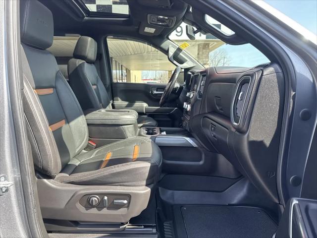 2022 GMC Sierra 1500 Limited 4WD Crew Cab Standard Box AT4