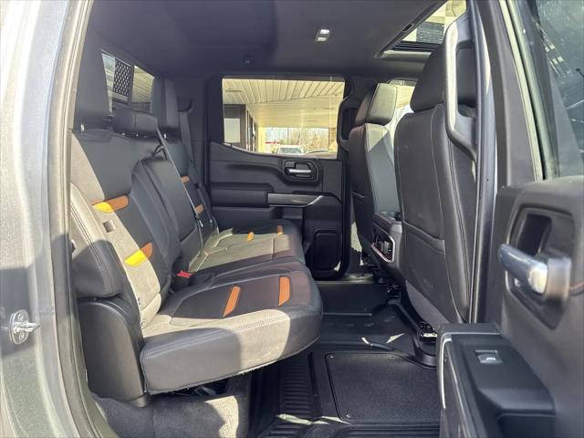 2022 GMC Sierra 1500 Limited 4WD Crew Cab Standard Box AT4