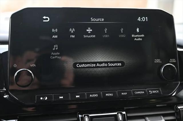 2023 Nissan Pathfinder SL 4WD