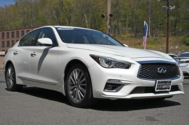 2023 INFINITI Q50 LUXE AWD