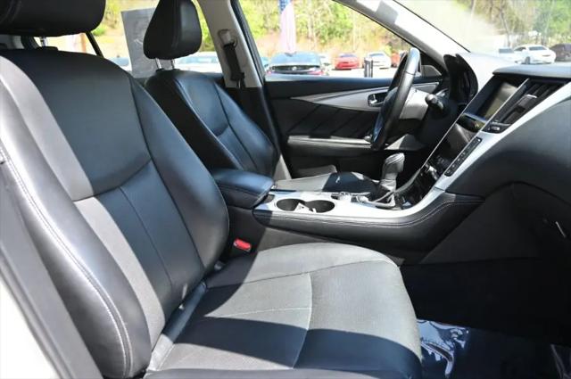 2023 INFINITI Q50 LUXE AWD