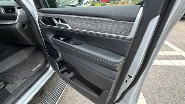 2024 Jeep Wagoneer Series III 4x4