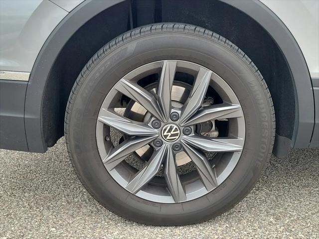 2024 Volkswagen Tiguan 2.0T SE