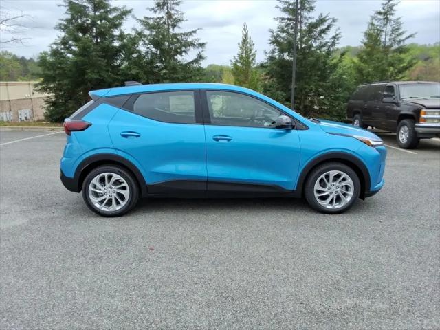 2027 Chevrolet Bolt LT FWD