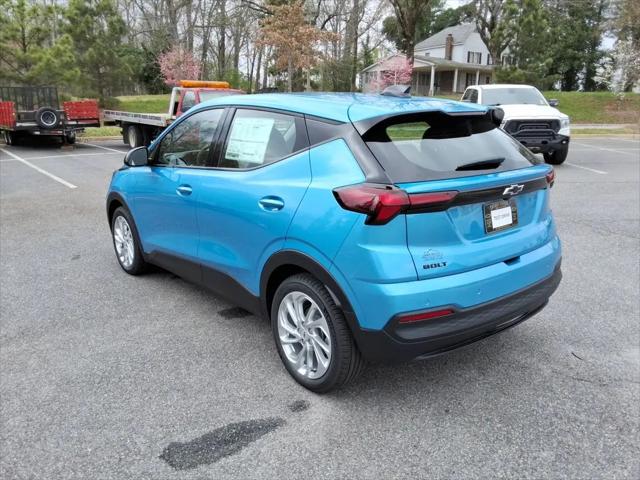 2027 Chevrolet Bolt LT FWD