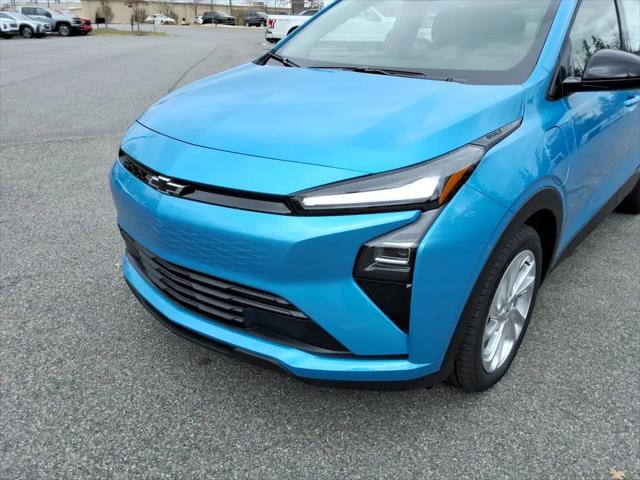 2027 Chevrolet Bolt LT FWD