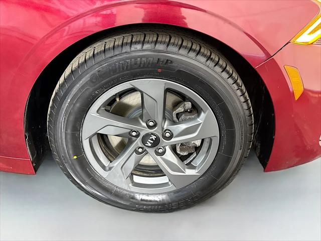 2021 Kia K5 LX
