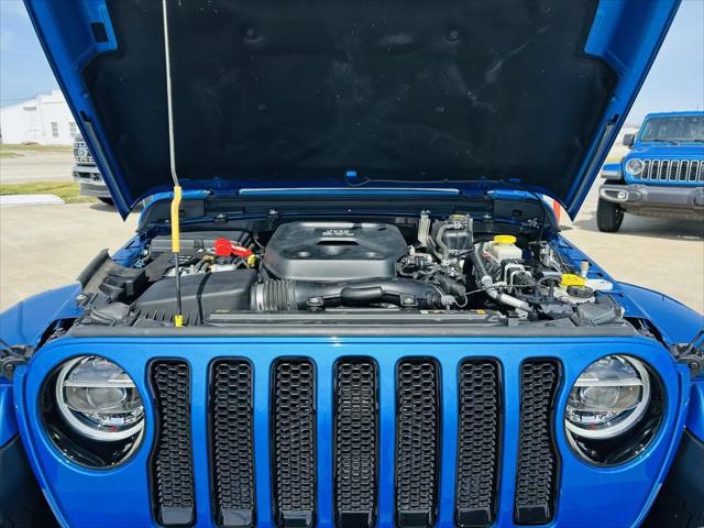 2022 Jeep Wrangler Unlimited Sahara Altitude 4x4