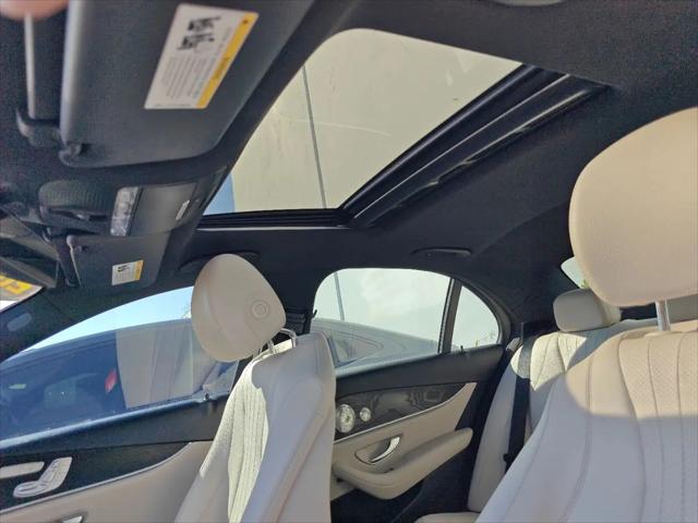 2017 Mercedes-Benz E-CLASS E 300 E 300