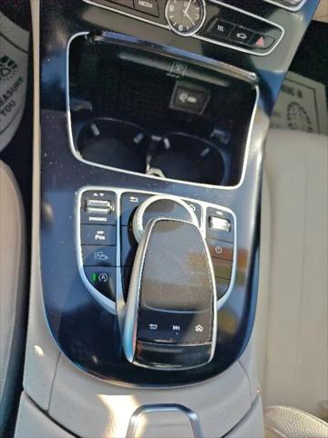 2017 Mercedes-Benz E-CLASS E 300 E 300