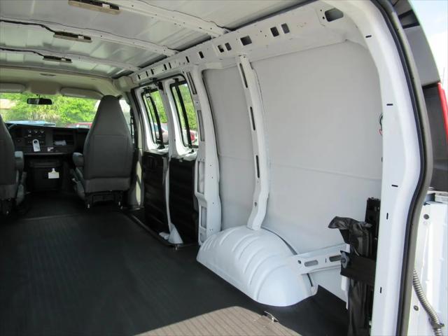 2026 GMC Savana Cargo 2500 Regular Wheelbase, Work Van, RWD