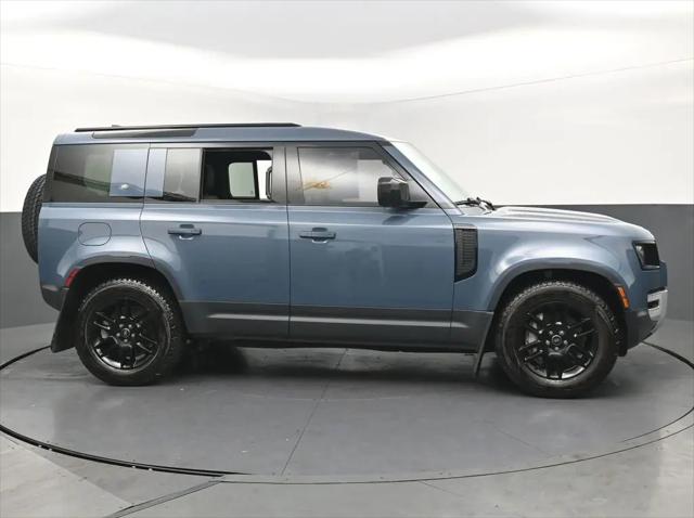 2024 Land Rover Defender 110 P400 S
