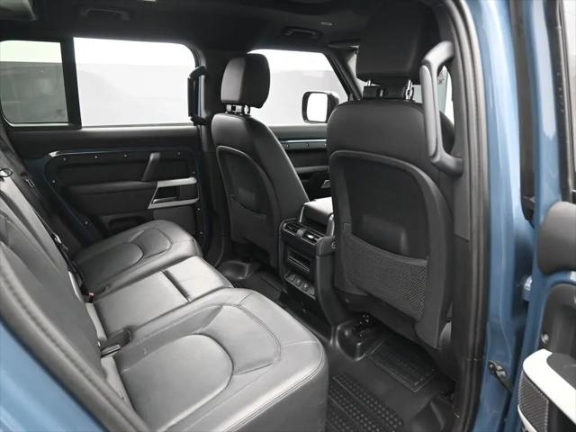 2024 Land Rover Defender 110 P400 S