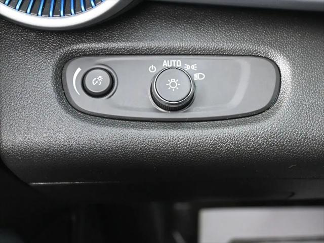 2024 Chevrolet Trax FWD SP