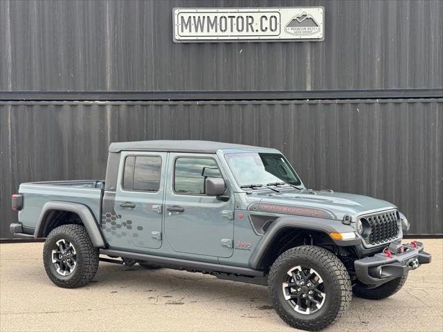 2026 Jeep Gladiator GLADIATOR SHADOW OPS 4X4