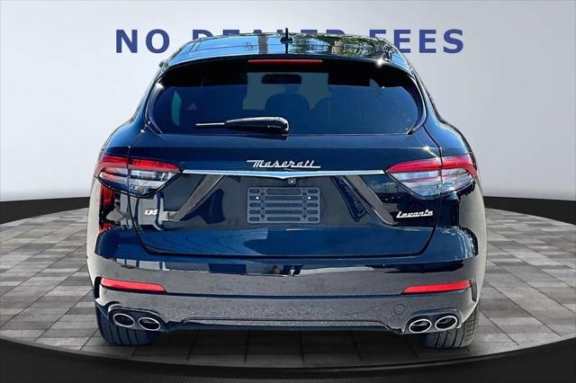 2021 Maserati Levante Standard