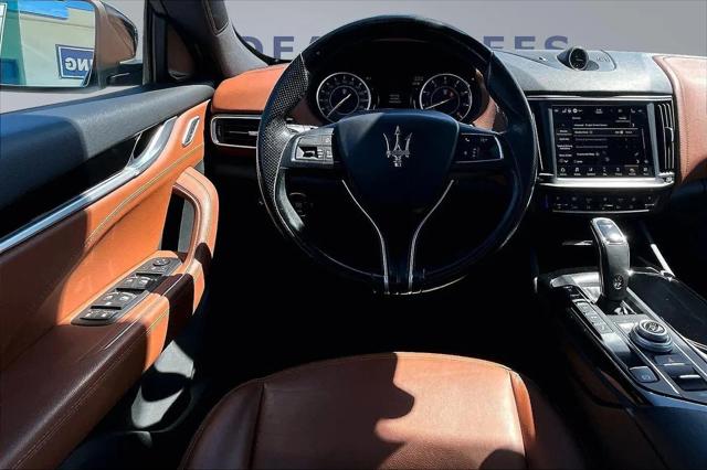 2021 Maserati Levante Standard