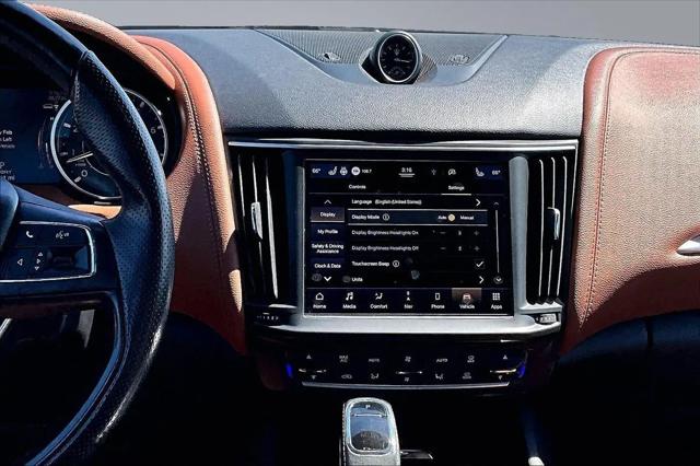 2021 Maserati Levante Standard