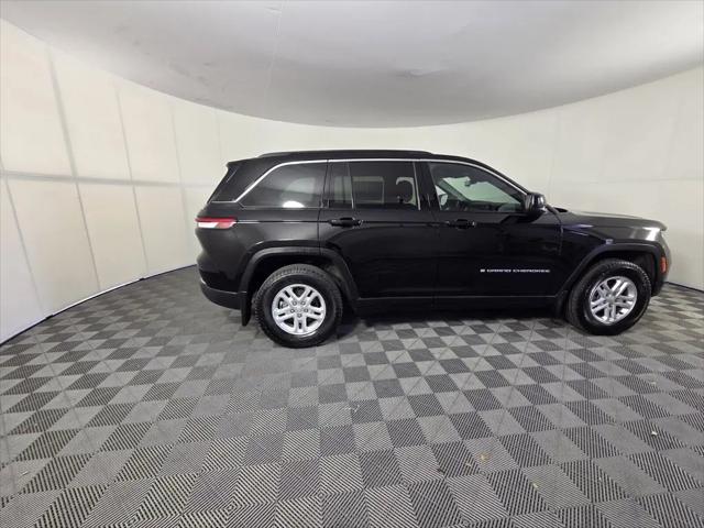 2025 Jeep Grand Cherokee Laredo 4x4