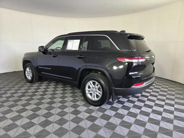 2025 Jeep Grand Cherokee Laredo 4x4