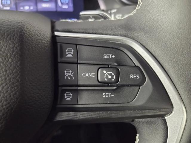 2025 Jeep Grand Cherokee Laredo 4x4