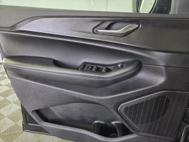 2025 Jeep Grand Cherokee Laredo 4x4