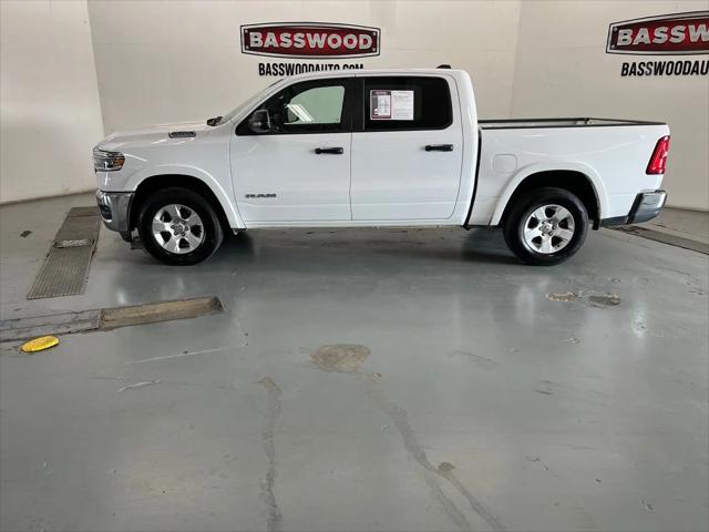 2025 Ram 1500 Big Horn Crew Cab 4x4 5'7" Box