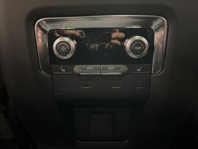 2026 GMC Yukon XL 4WD Elevation