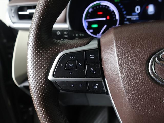 2023 Toyota Sienna Platinum