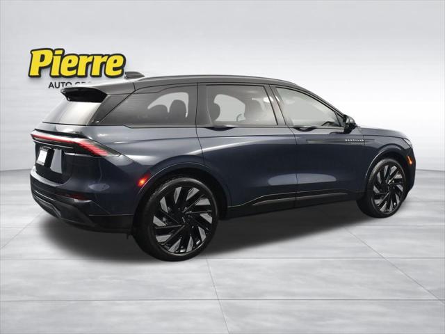 2024 Lincoln Nautilus Reserve