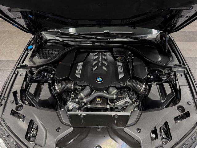 2022 BMW M5 i xDrive