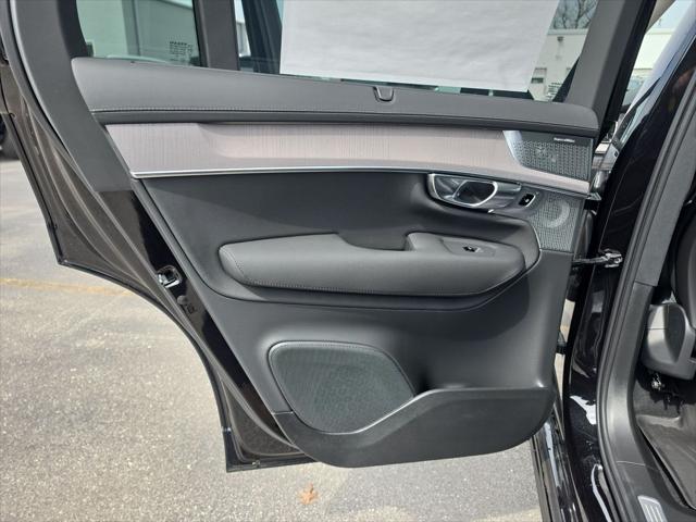 2026 Volvo XC90 Ultra Dark Theme, B6 AWD Gas (mild hybrid), Gasoline, 6 Seats