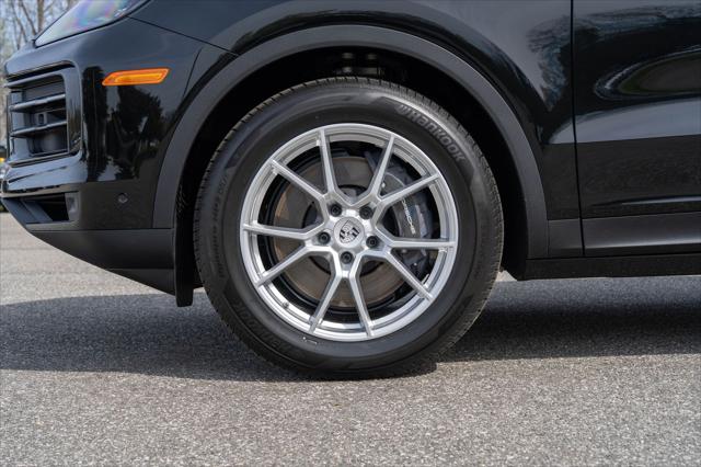 2026 Porsche Cayenne Base