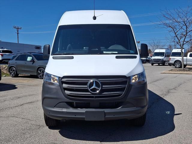2026 Mercedes-Benz Sprinter 2500 Cargo 144 WB